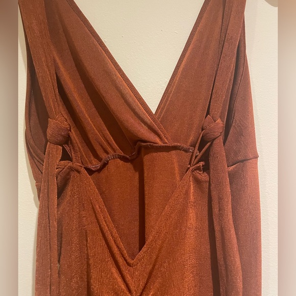 SHEIN backless draped dress - Picture 7 of 10